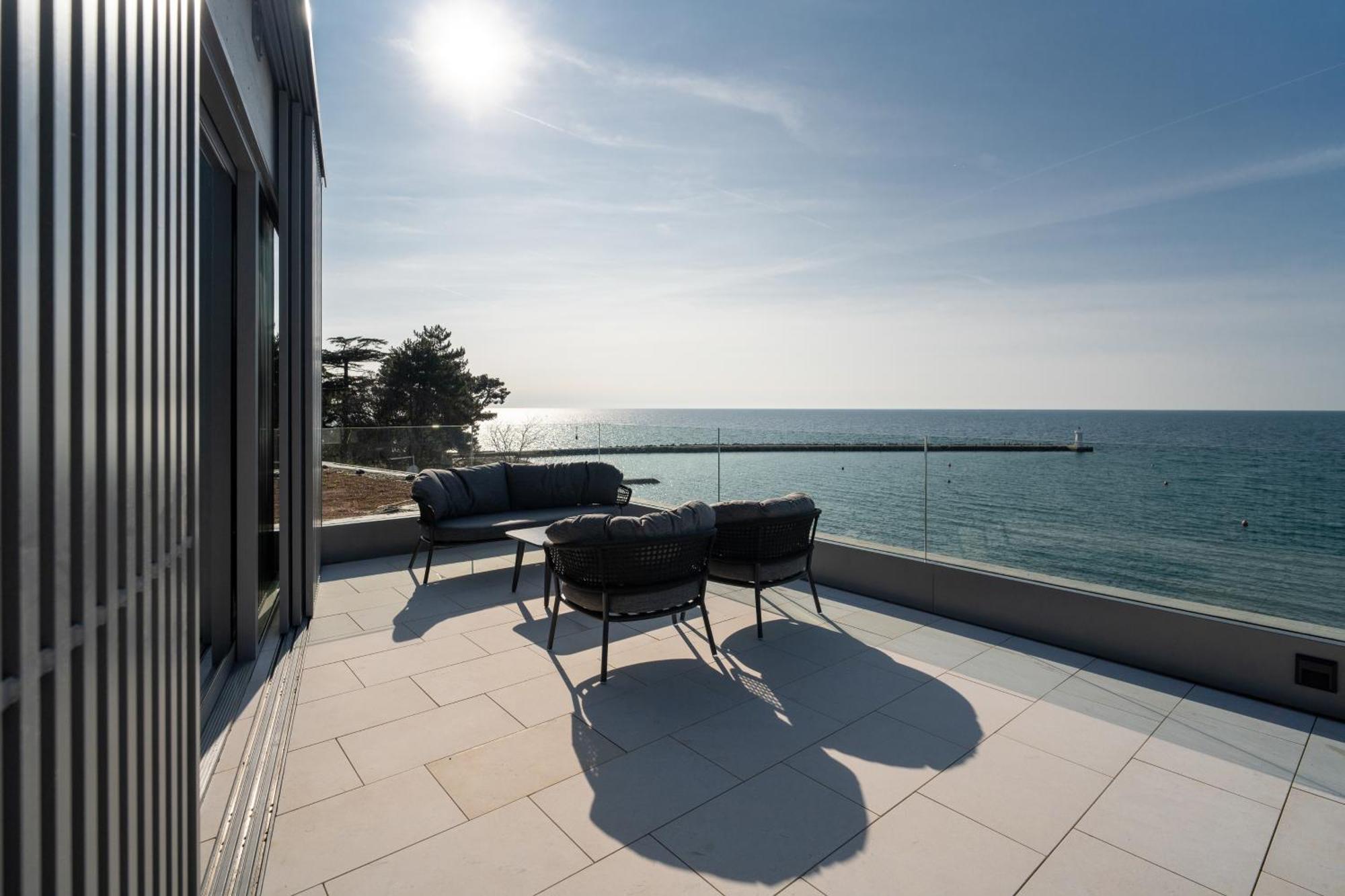 Blu Mare Hotel Novigrad  Ngoại thất bức ảnh